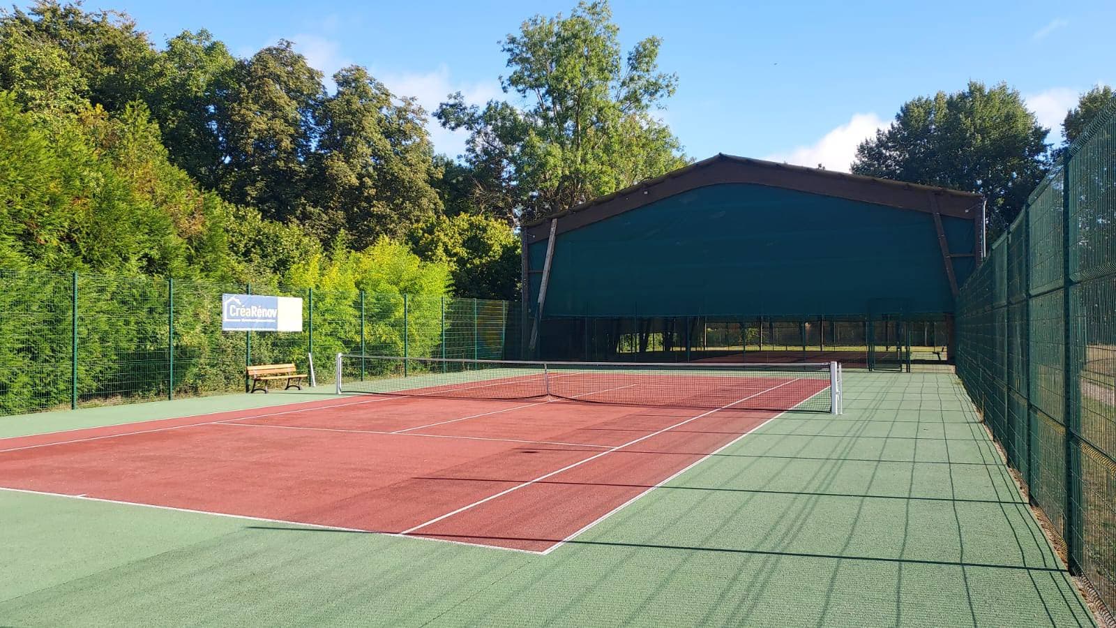 Court de tennis du TC La Croix Saint Leufroy